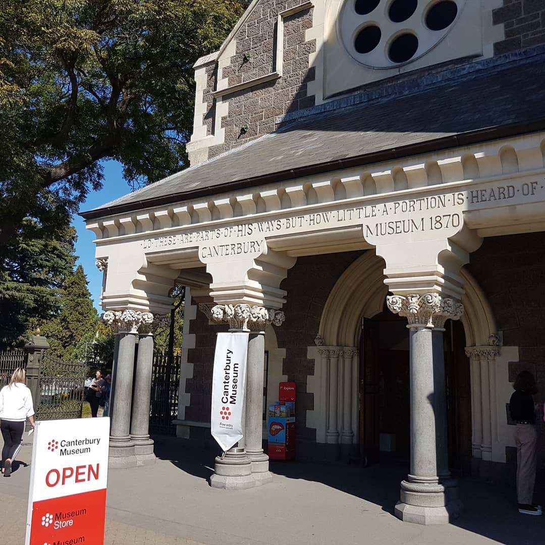 My possible anchor stone is now in the care of the @canterburymuseum 😁 just so happens that there is a visiting archeologist that can take a look at which is great! Will update as soon as I hear something.

        