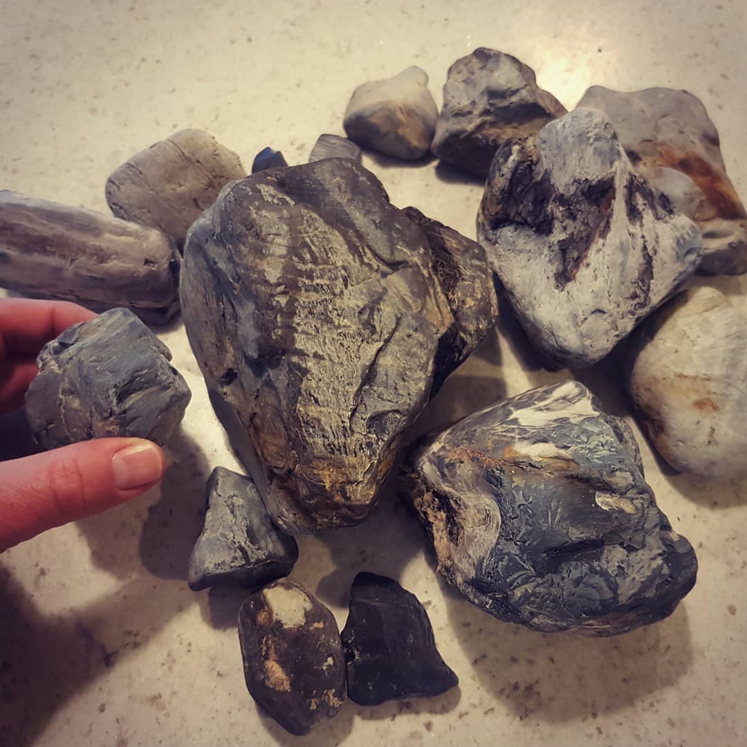 I had a great day finding petrified wood at the Conway river. Came back with some amazing pieces! Some of them are pretty large.

           