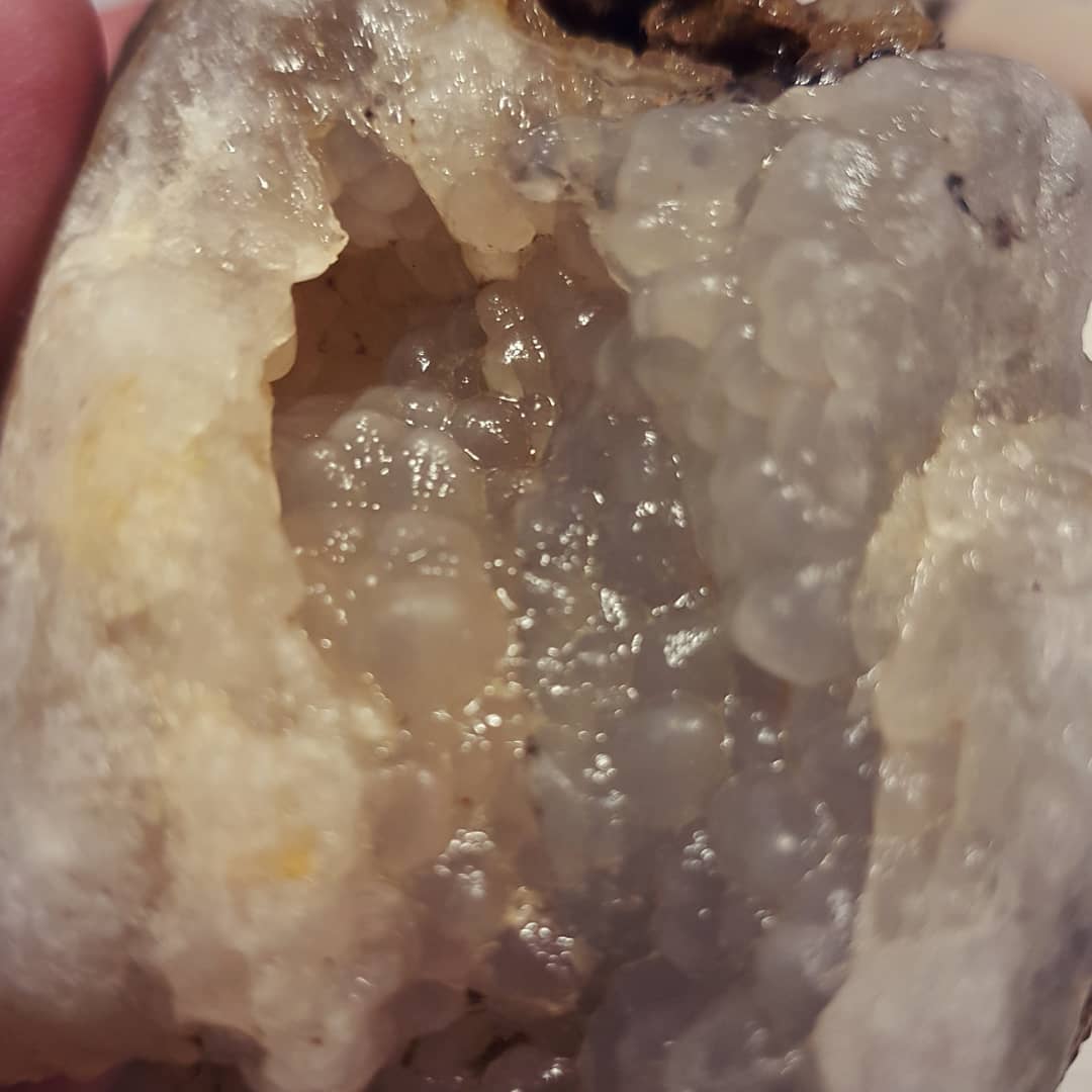 My biggest North Canterbury agate by far. Found it in one of my local rivers in the rain today. Also my first botryoidal agate!

What a beauty!

         